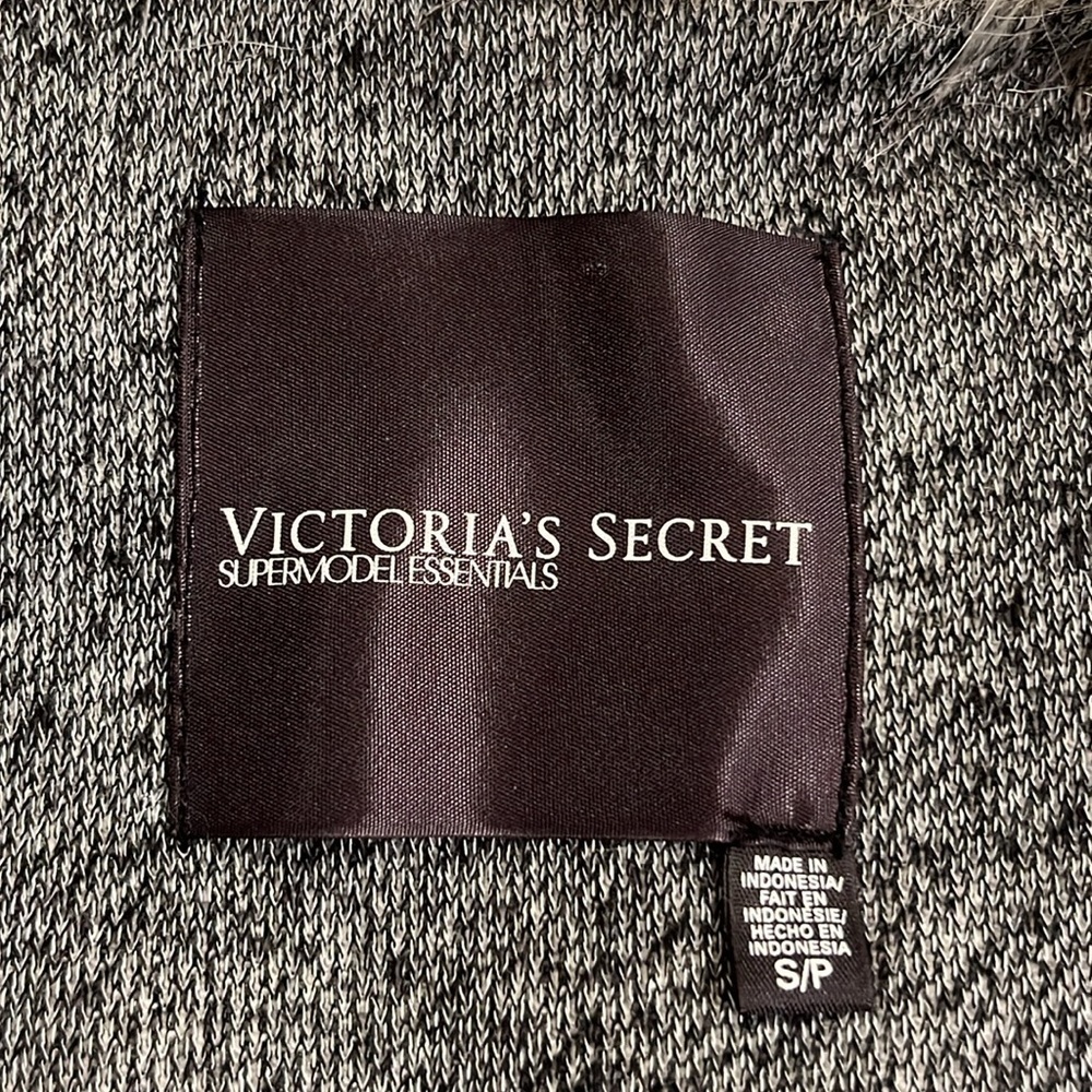 Victoria’s Secret Supermodel Essentials faux fur vest S - Picture 4 of 13